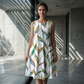 ⏰ ČASOVĚ OMEZENÁ NABÍDKA SLEVA 50%! 👗✨ Dámské volné bezrukávové šaty – splývavé, vzdušné a lichotící postavě s bočními kapsami ☀️🌴