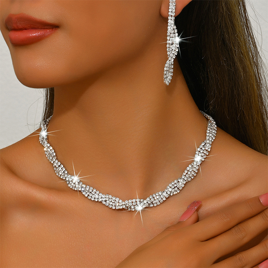 💎 49% SLEVA! ✨ Sada náhrdelník a náušnice z bižuterních kamenů – Design dráp, elegantní řetízek a třpytivý lesk – Ideální pro zvýraznění vašich večerních outfitů 🌟