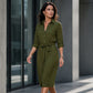 👗✨ Šaty košilového střihu po kolena, s páskem a rukávy 3/4 – elegantní a ženské, 4 barvy, velikosti S–2XL 👜🌿